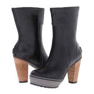 Beautiful Sorel Medina Rain Heels